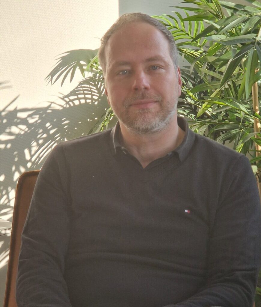 Mark Brandsen Unexus