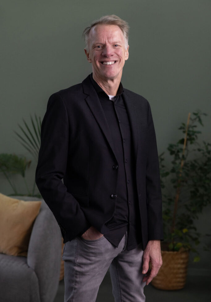 556A9032UNEXUSportrait2026